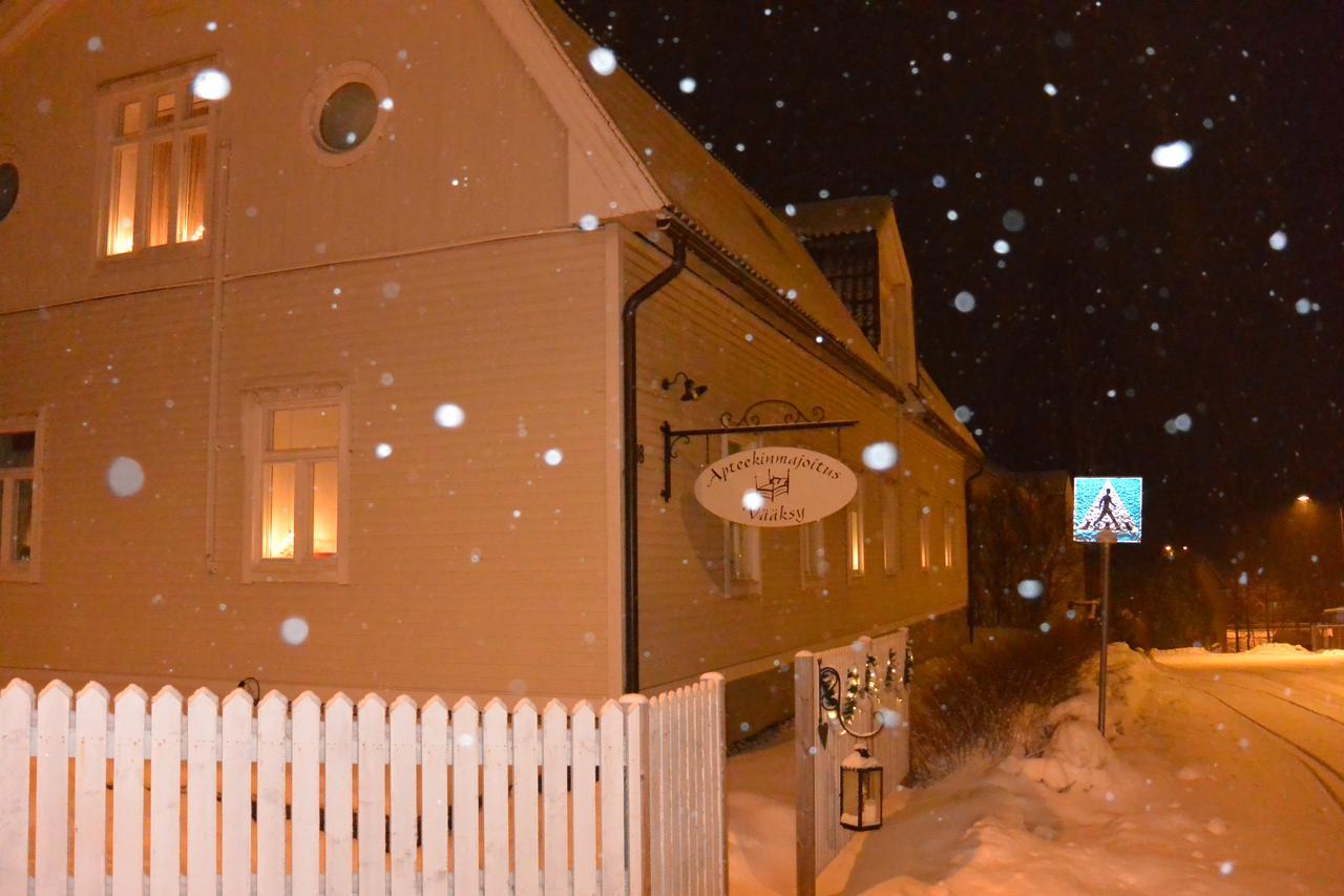 Vaeaeksyn Apteekinmajoitus Exterior foto